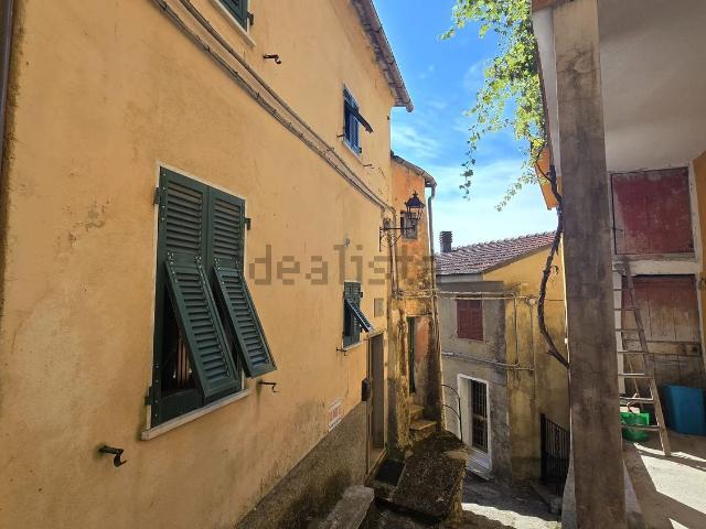 Appartamento in vendita di 155 m² in Via Borgo, 21