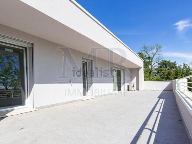 Appartamento in vendita di 155 m² in Via G. Caboto
