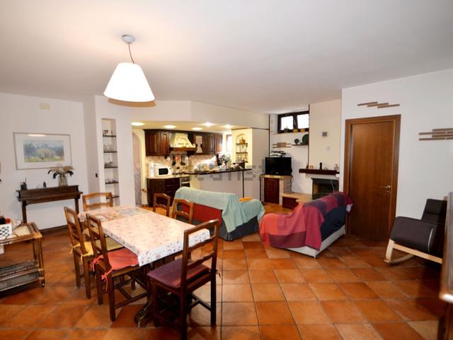 Appartamento in vendita di 155 m² in Via G. Gasparrini