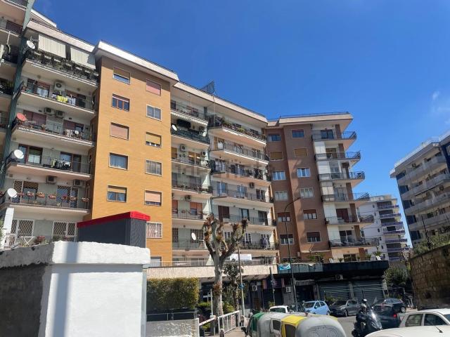 Appartamento in vendita di 155 m² in Via Gabriele Jannelli