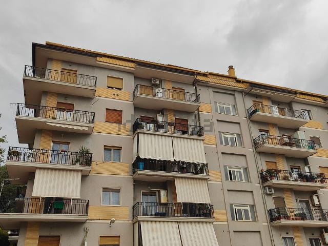 Appartamento in vendita di 155 m² in Via Gerolamo de Rada