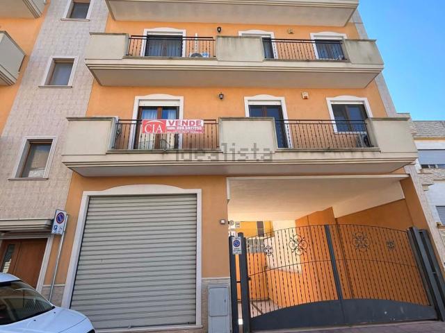 Appartamento in vendita di 155 m² in Via Giuseppe Giusti