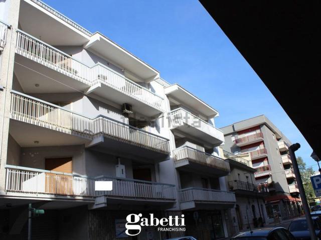 Appartamento in vendita di 155 m² in Via Giovanni Bovio, 25