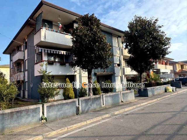 Appartamento in vendita di 155 m² in Via Dante