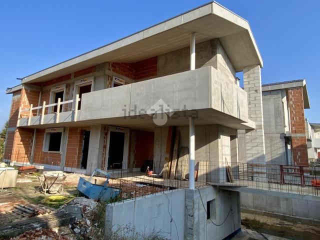 Appartamento in vendita di 155 m² in Via dello Sport, 32