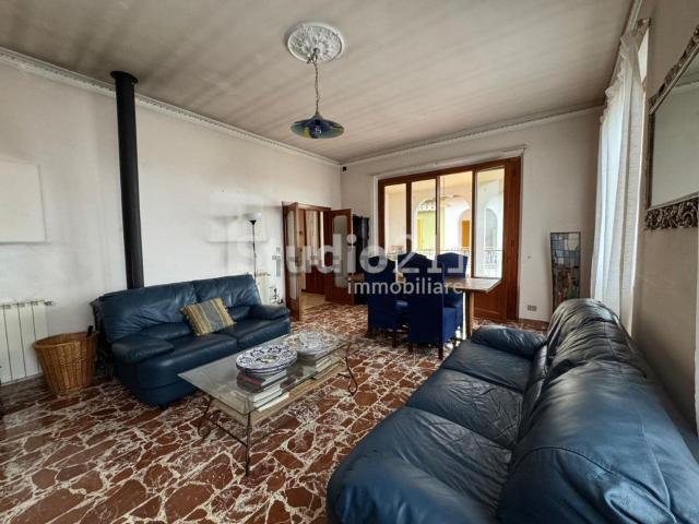 Appartamento in vendita di 155 m² in Via di San Miniato