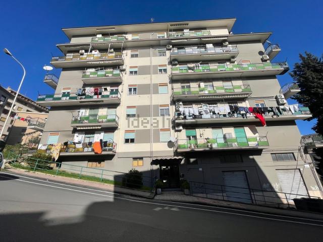 Appartamento in vendita di 155 m² in Via E. Tricomi, 5