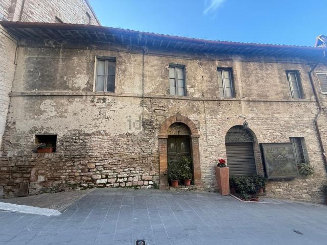 Appartamento in vendita di 155 m² in Via Eugenio Brizi