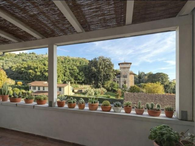 Appartamento in vendita di 155 m² in Via Oberdan