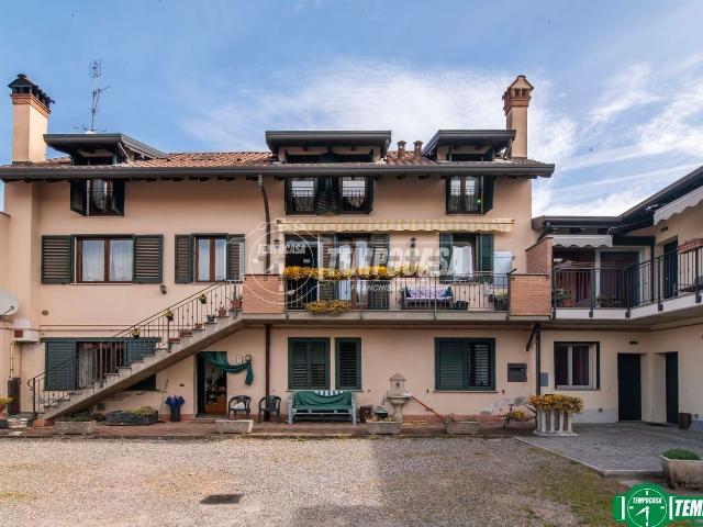 Appartamento in vendita di 155 m² in Via L. Zerbi, 12