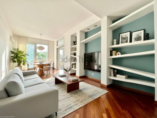 Appartamento in vendita di 155 m² in Via Laurentina, 193