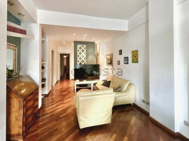 Appartamento in vendita di 155 m² in Via Laurentina, 193