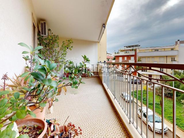 Appartamento in vendita di 155 m² in Via Monteverdi