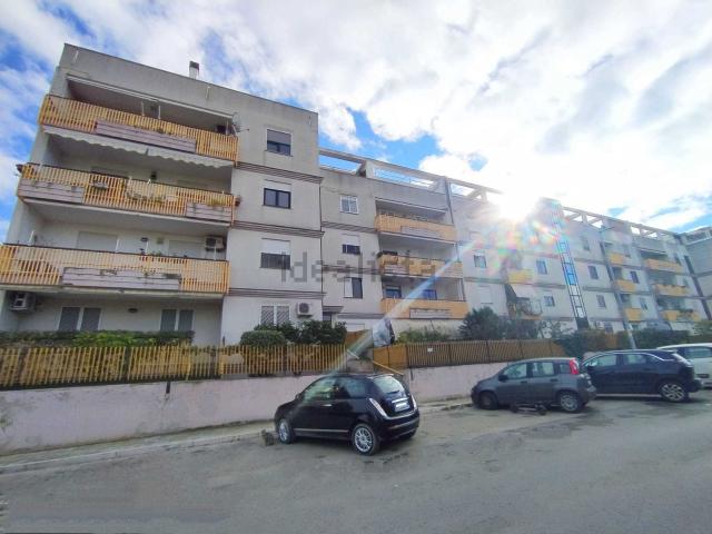 Appartamento in vendita di 155 m² in Via Monte D&apos Alba, 15