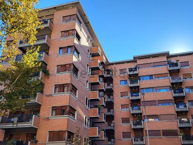 Appartamento in vendita di 155 m² in Via Nocera Umbra, 178