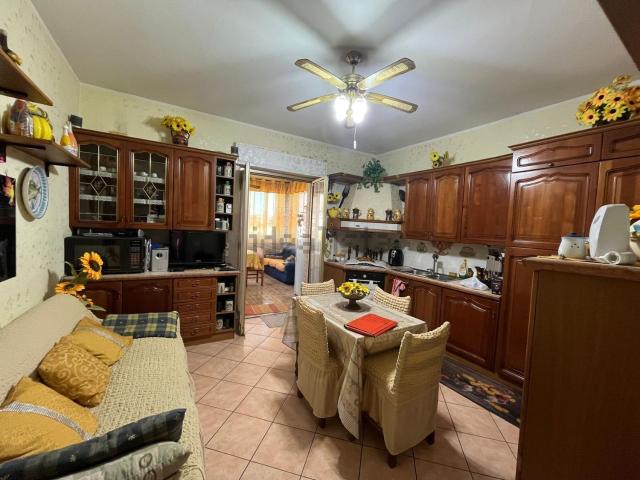 Appartamento in vendita di 155 m² in Via Saitta Longhi, 47