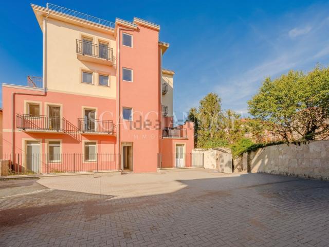 Appartamento in vendita di 155 m² in Via San Giuseppe Cottolengo, 35