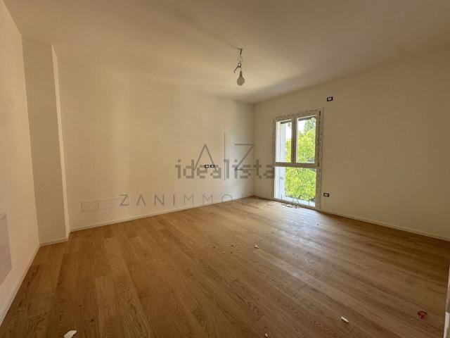 Appartamento in vendita di 155 m² in Via San Pio X