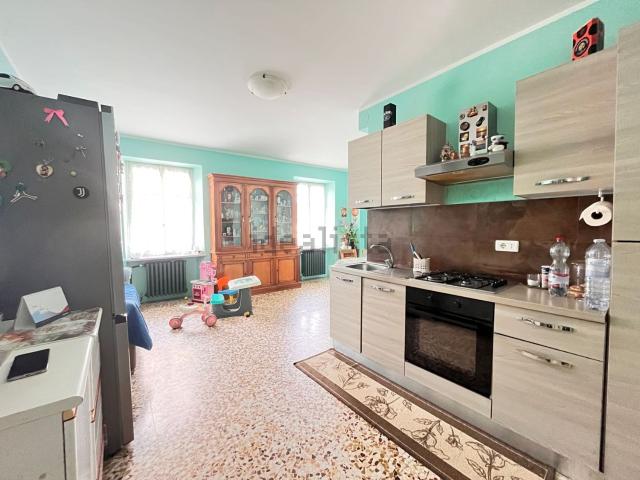 Appartamento in vendita di 155 m² in Via Silvio Pellico, 65