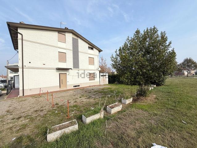 Appartamento in vendita di 155 m² in Via Statale, 42