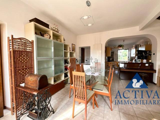 Appartamento in vendita di 155 m² in Via P. Greppi, 21