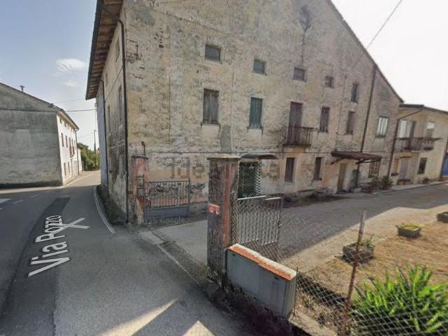 Appartamento in vendita di 155 m² in Via Pozzo