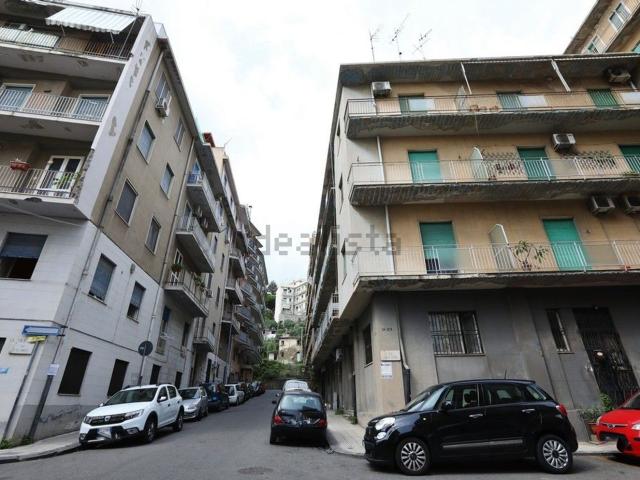 Appartamento in vendita di 155 m² in Via Pippo Romeo