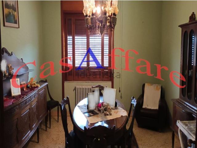Appartamento in vendita di 155 m² in Via Roma
