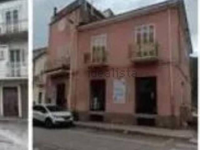 Appartamento in vendita di 155 m² in Via Roma, 73