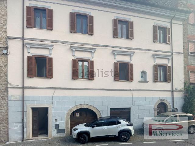 Appartamento in vendita di 155 m² in Via Roma, 211