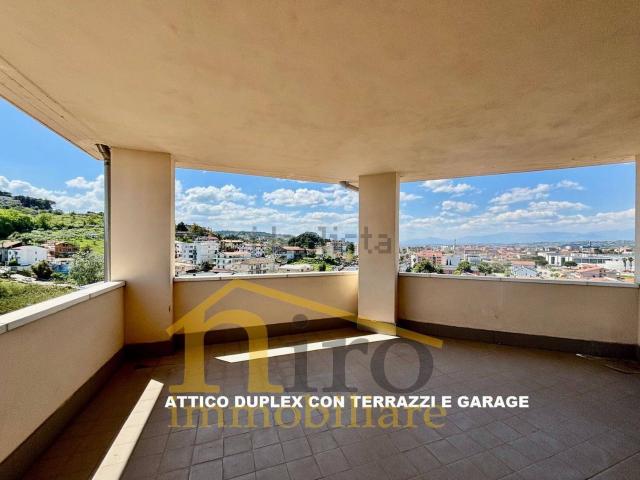 Appartamento in vendita di 155 m² in Via Tirino, 12