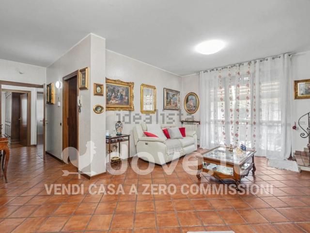 Appartamento in vendita di 155 m² in Via XXV Aprile, 19