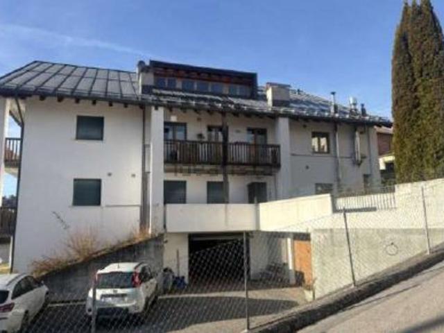 Appartamento in vendita di 155 m² in Viale Tiziano, 5