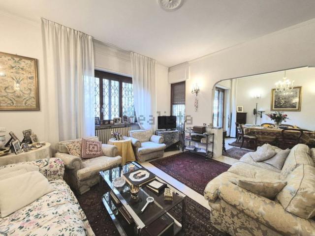 Appartamento in vendita di 155 m² in Viale Calatafimi