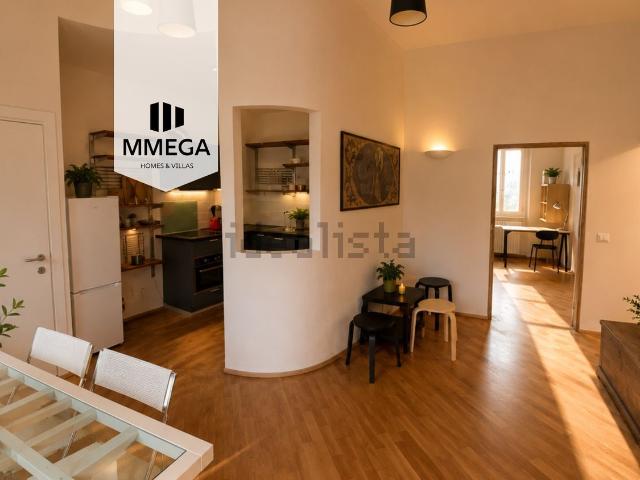 Appartamento in vendita di 155 m² in Viale Francesco Petrarca
