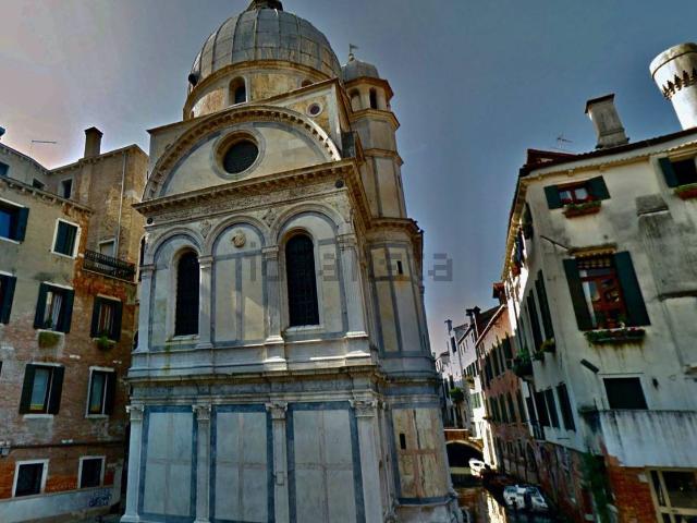 Appartamento in vendita di 155 m² in Calle dei Miracoli