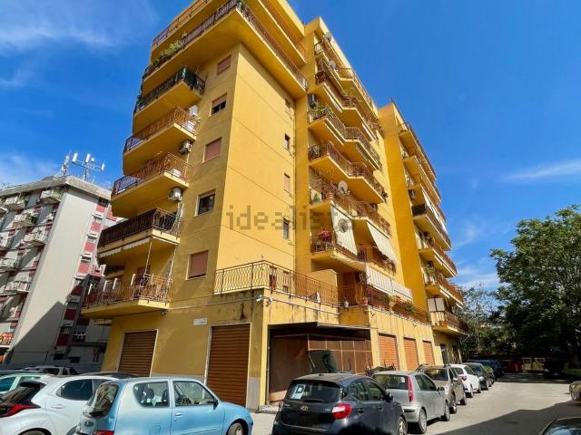 Appartamento in vendita di 155 m² in Largo Siviglia, 20