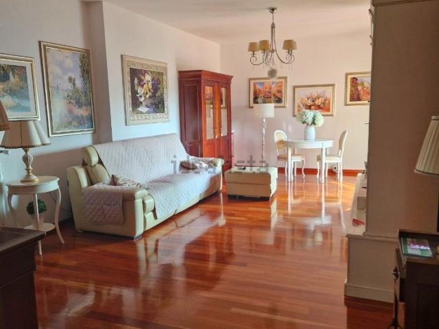 Appartamento in vendita di 155 m² in Piazza della Cittadella