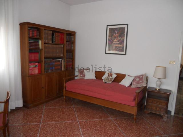 Appartamento in vendita di 155 m² in Strada Statale 9 Via Emilia, 54