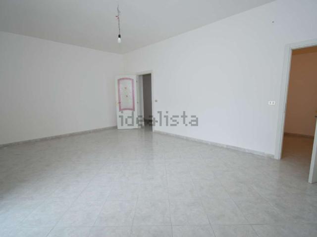 Appartamento in vendita di 156 m² in Via Carlo Forlanini