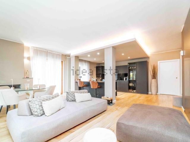 Appartamento in vendita di 156 m² in Via I Maggio, 39