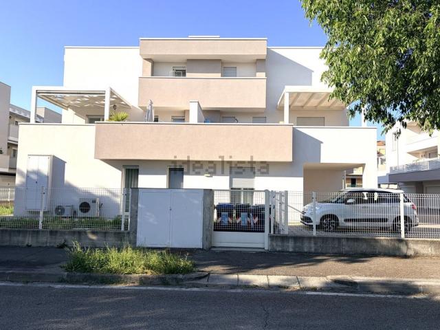Appartamento in vendita di 156 m² in Via Santa Caterina da Siena, 20