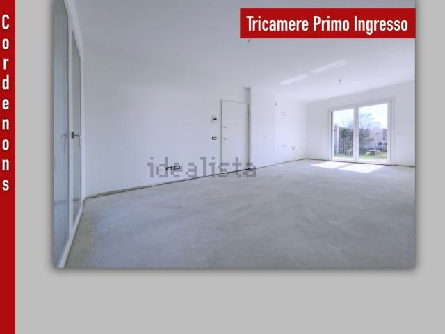 Appartamento in vendita di 156 m² in Via Sclavons