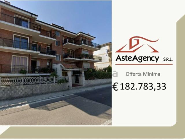 Appartamento in vendita di 156 m² in Via Posatora, 15