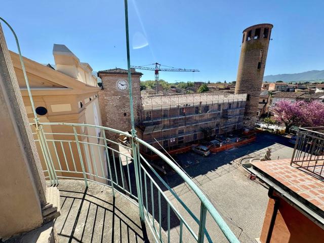 Appartamento in vendita di 156 m² in Via Roma, 4