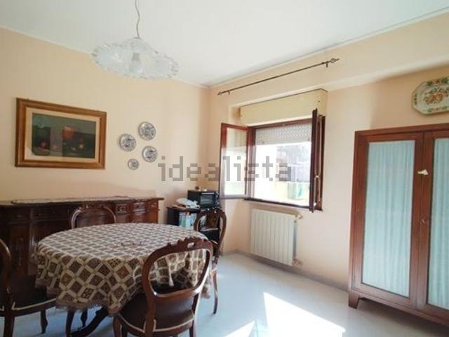 Appartamento in vendita di 156 m² in Via Roma