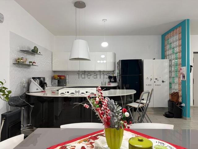 Appartamento in vendita di 156 m² in Corso Alcide De Gasperi, 22