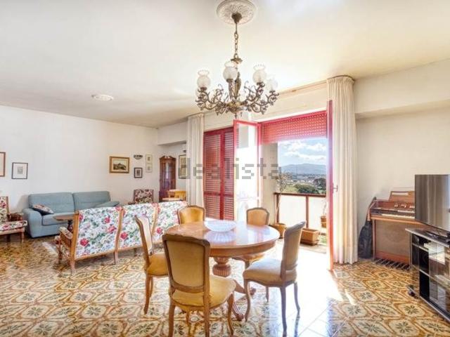 Appartamento in vendita di 157 m²