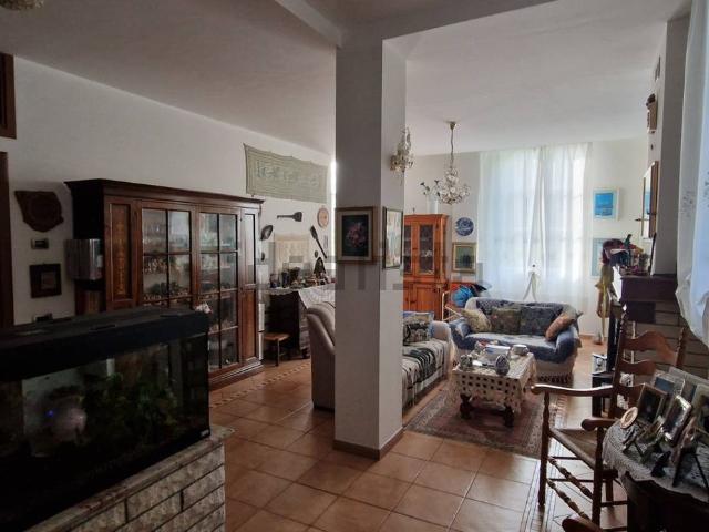 Appartamento in vendita di 157 m²