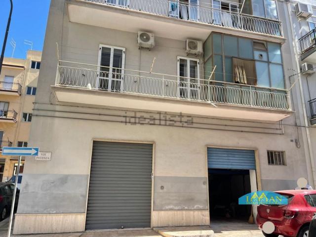 Appartamento in vendita di 157 m² in Via Cosenza